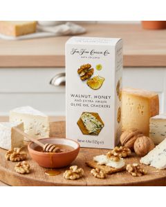 Crackers FINE CHEESE CO cu nuci, miere si ulei de masline extravirgin, 125g
