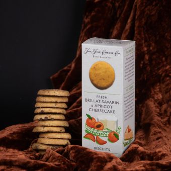 Biscuiți FINE CHEESE cu aroma de cheesecake si caise, 125g