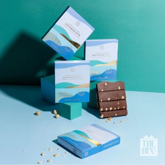 Ciocolata cu lapte si alune de padure intregi, Tastelanghe, 110g