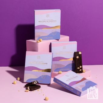 Ciocolata neagra cu alune de padure intregi, Tastelanghe, 110g